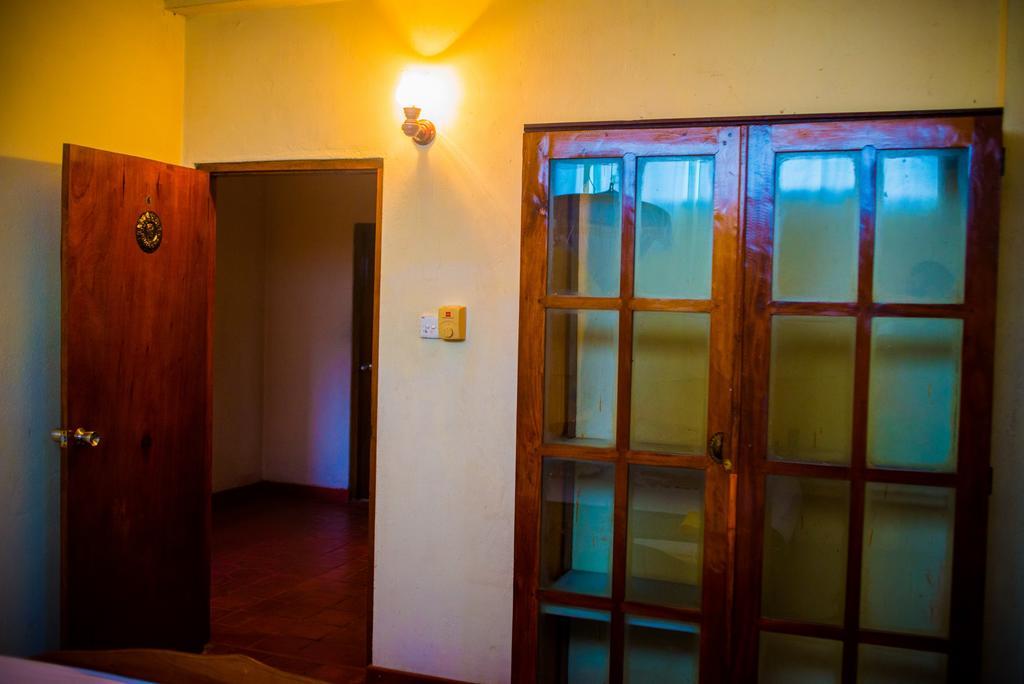 Hotel Gem Land Ratnapura Rum bild